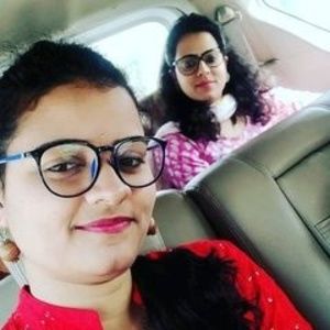 Meet your Posher, Pooja